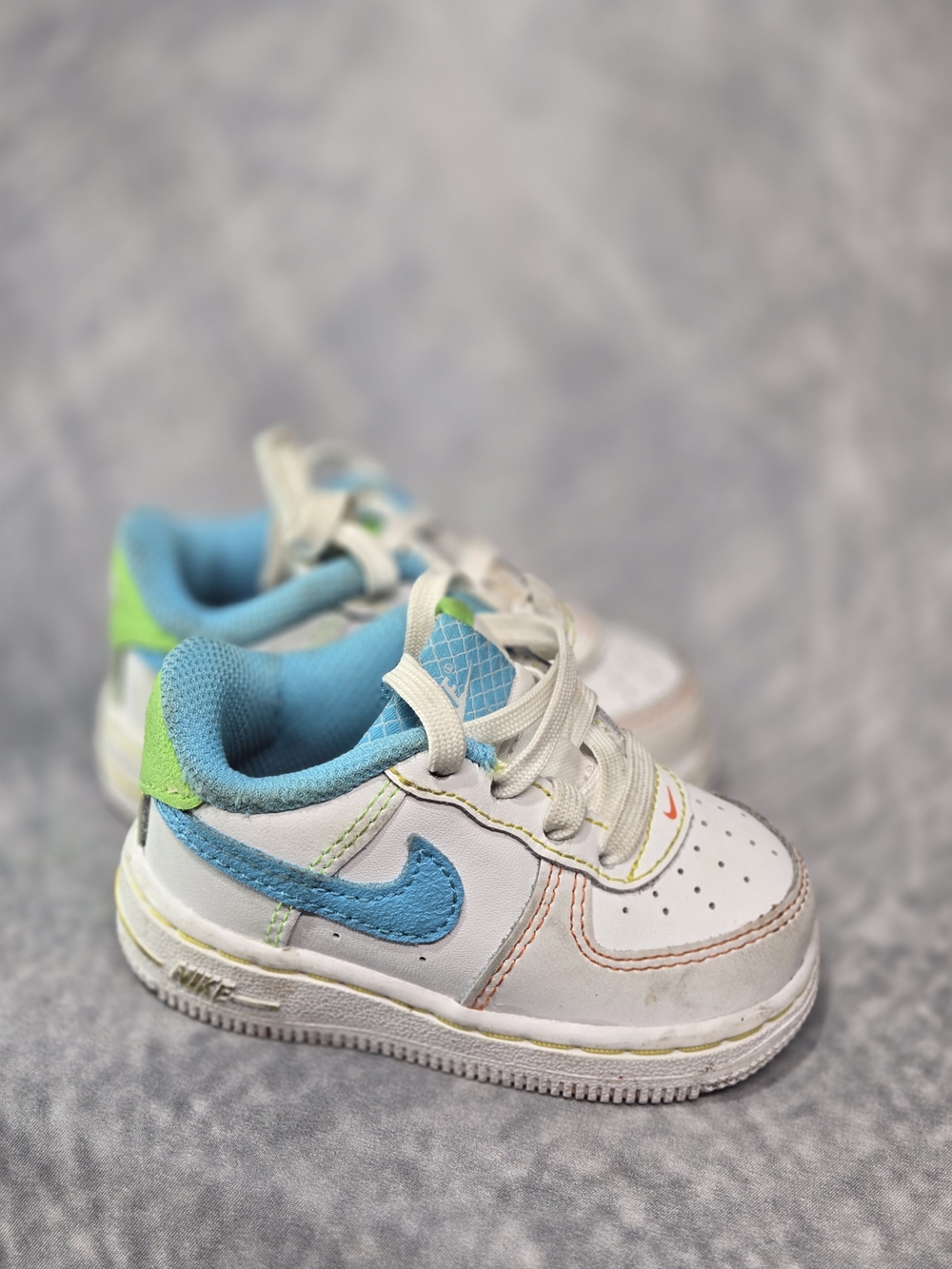 Nike Force 1 LV8 TD "Rainbow Stitch"